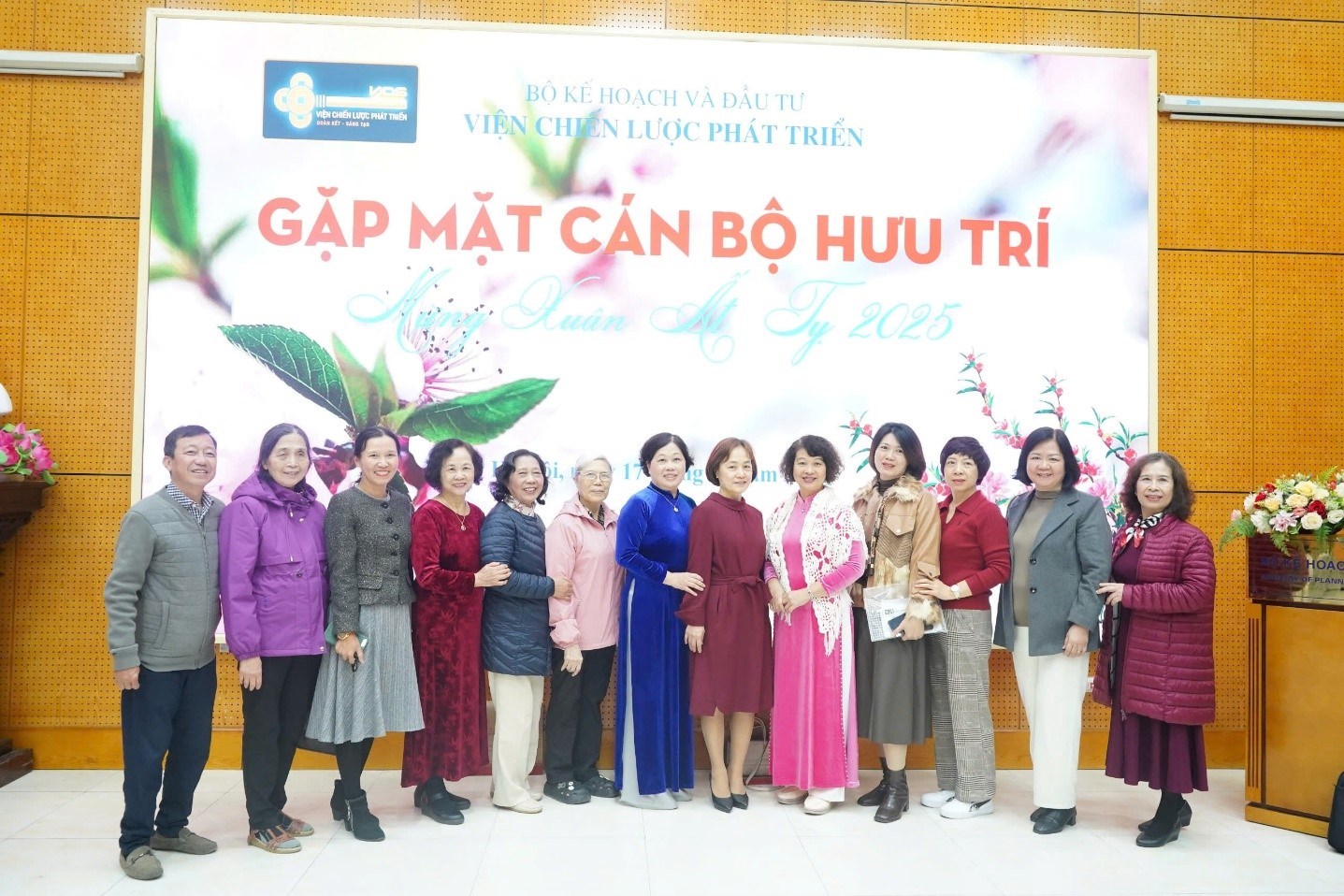 Gặp mặt cụ hưu 3