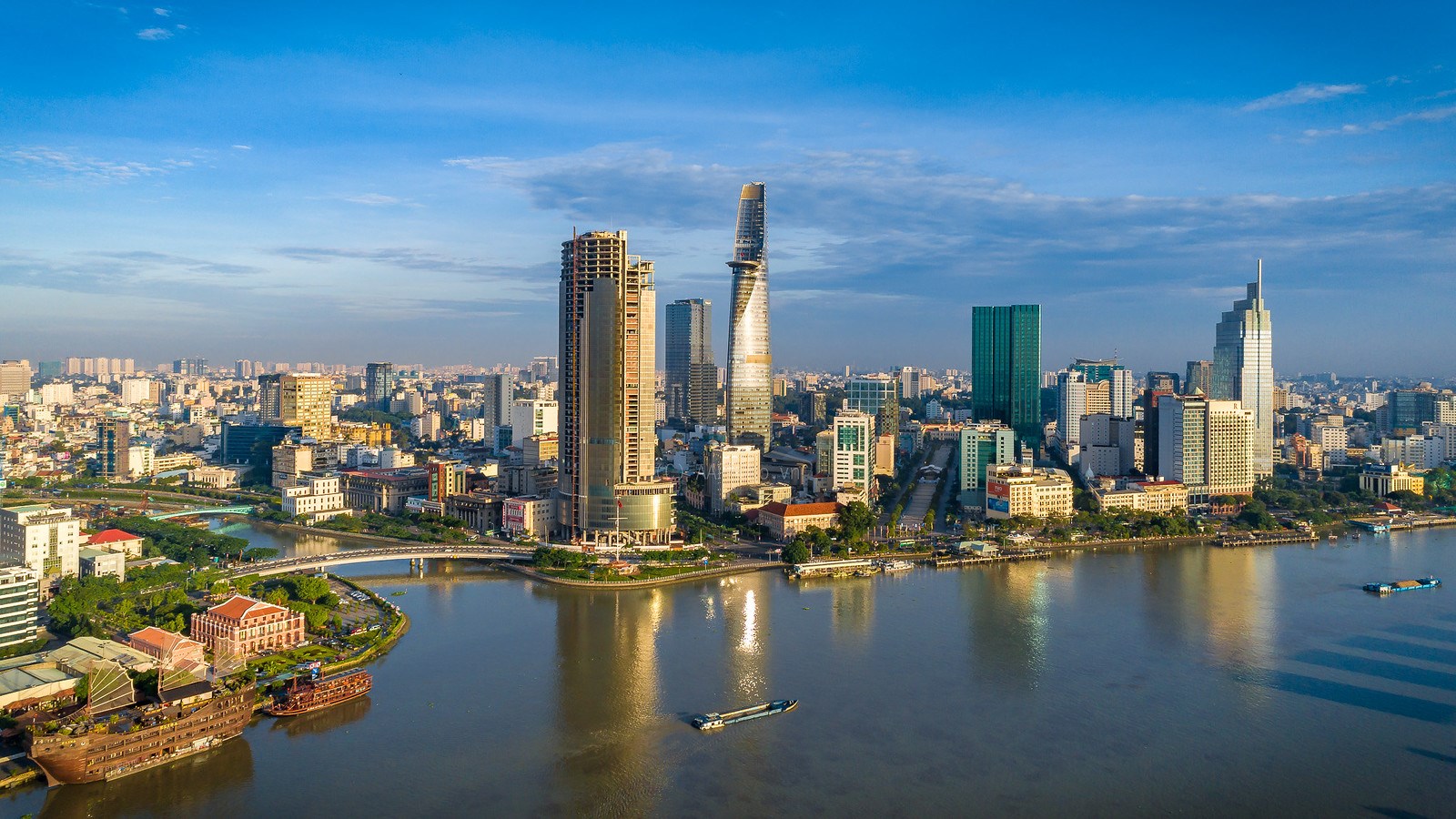 hcm-1742015950786279307806