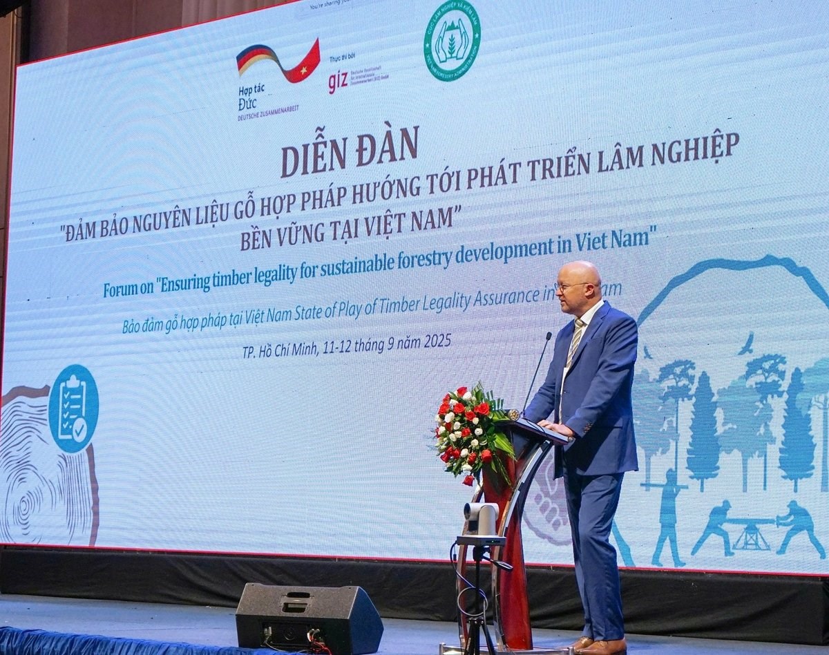 viet-nam-thuc-day-go-hop-phap-khang-dinh-vi-the-tren-truong-quoc-te-130511_203-142001