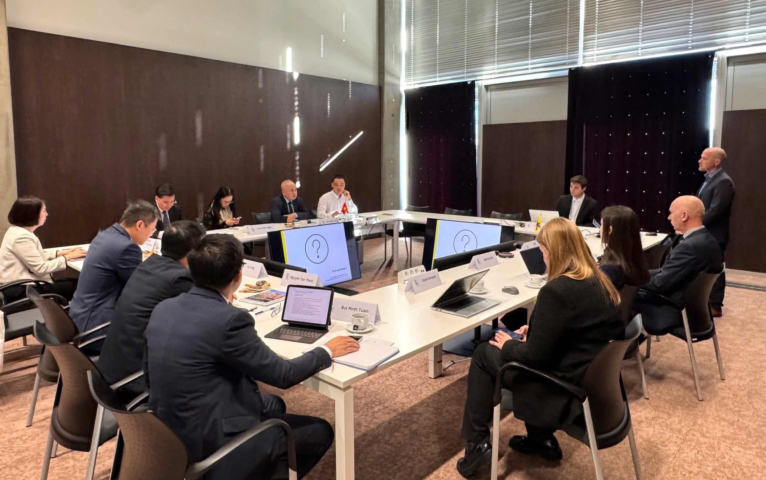 z7184177978105_6287c6aa1857af54455fe5f4f49d2087