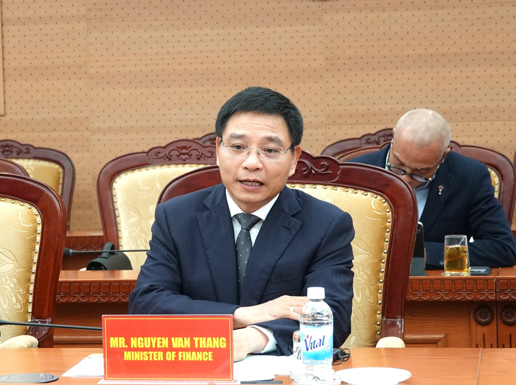 3515949e-a31e-4184-bf19-34865b0ec55f