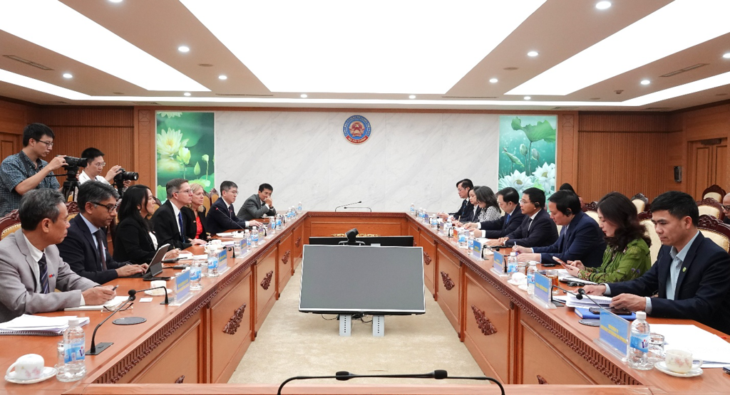 45694033-ccdc-400d-81b1-2998ded625f7