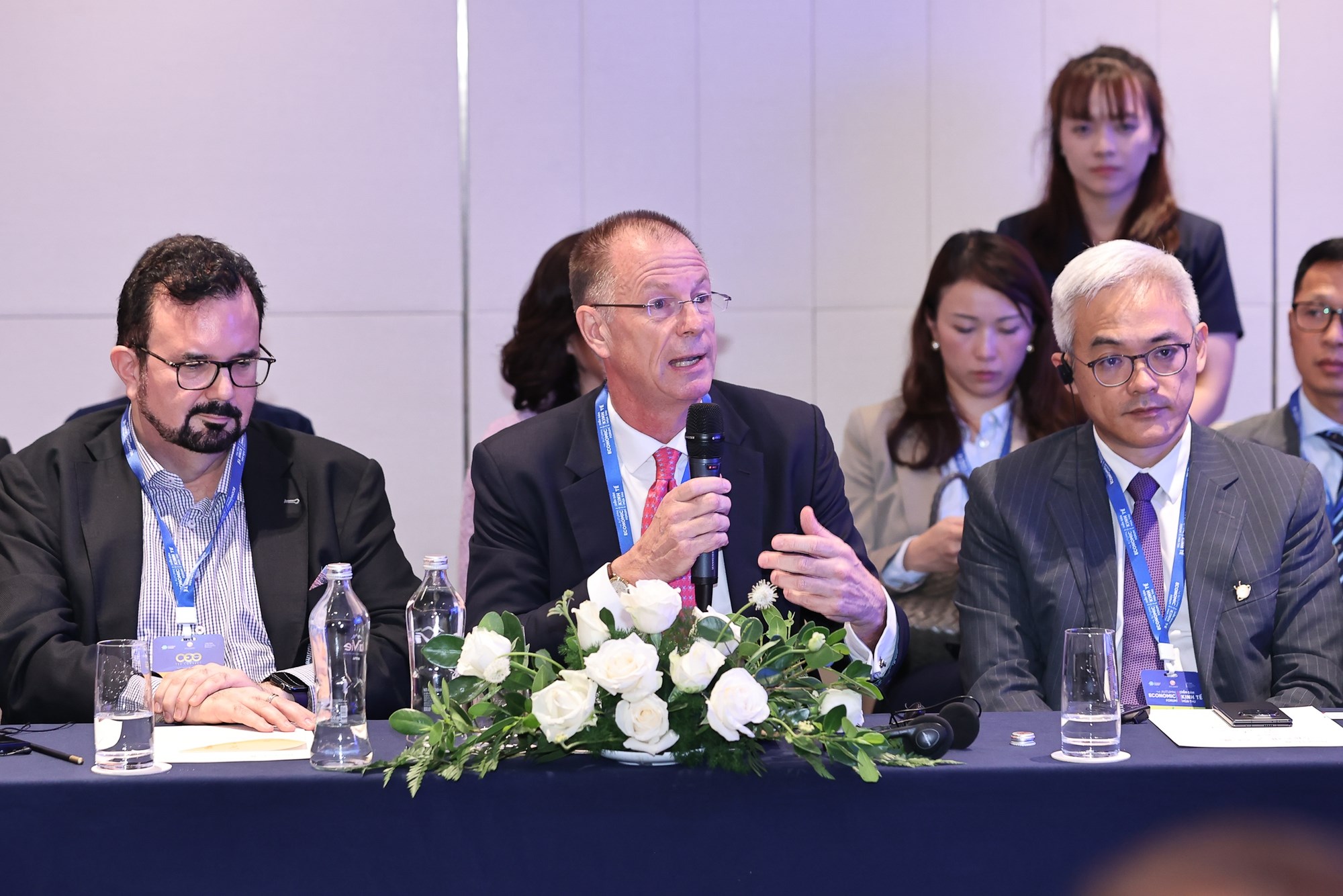 img5841-17640665051391269340379